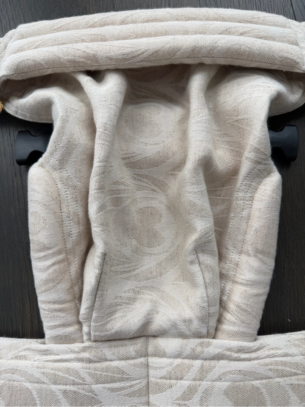 Like new! Artipoppe Linen in Oat - Picture 6 of 6